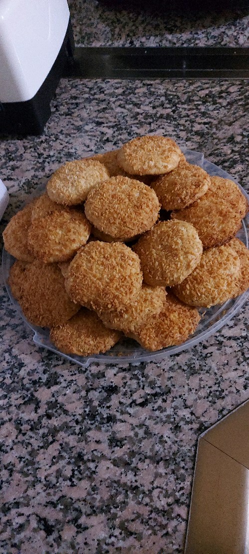 بسكويت جوز الهند