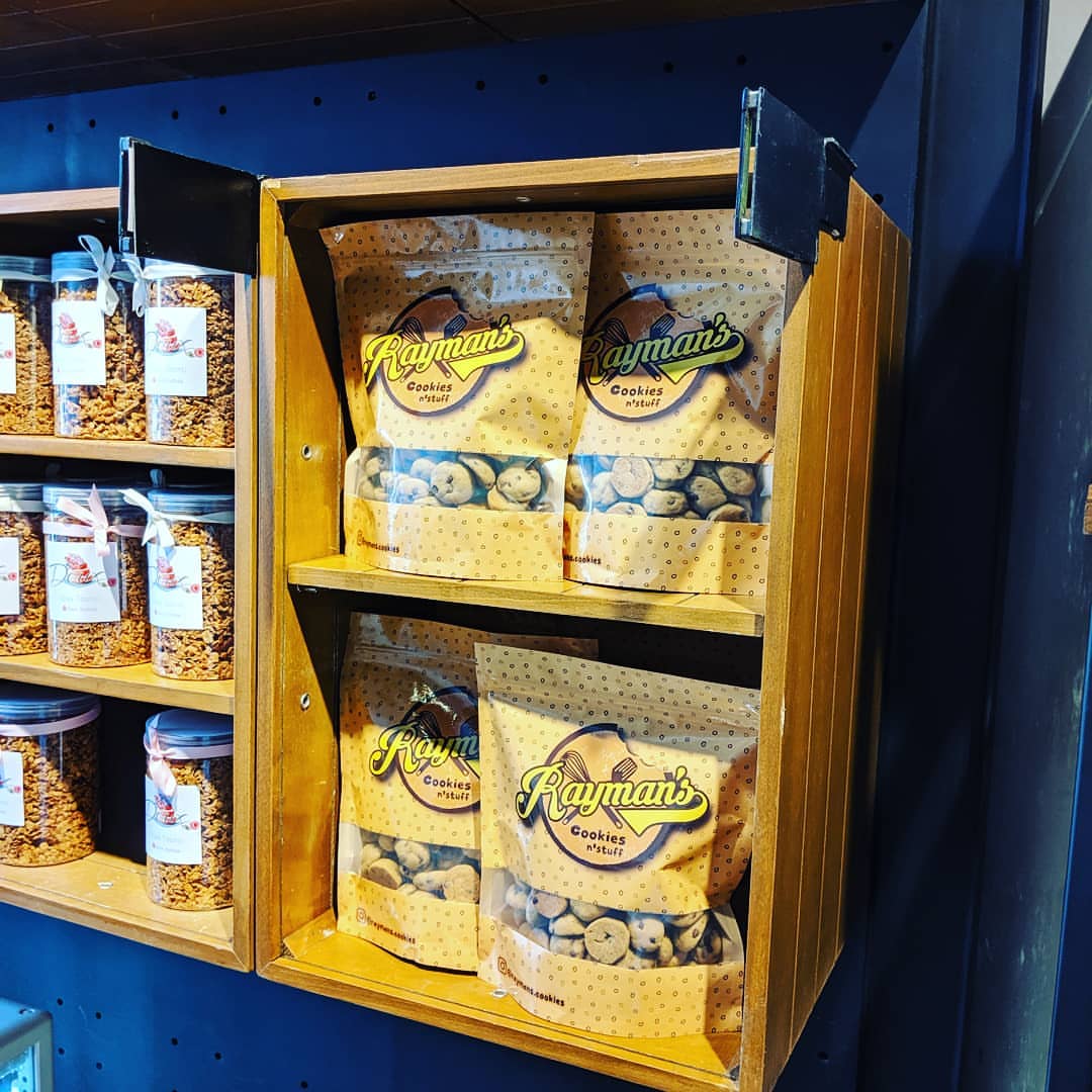 Warm and cozy @crate.ksa #jeddah #cookies #foodie #instafood #jeddah_food #jeddahlife