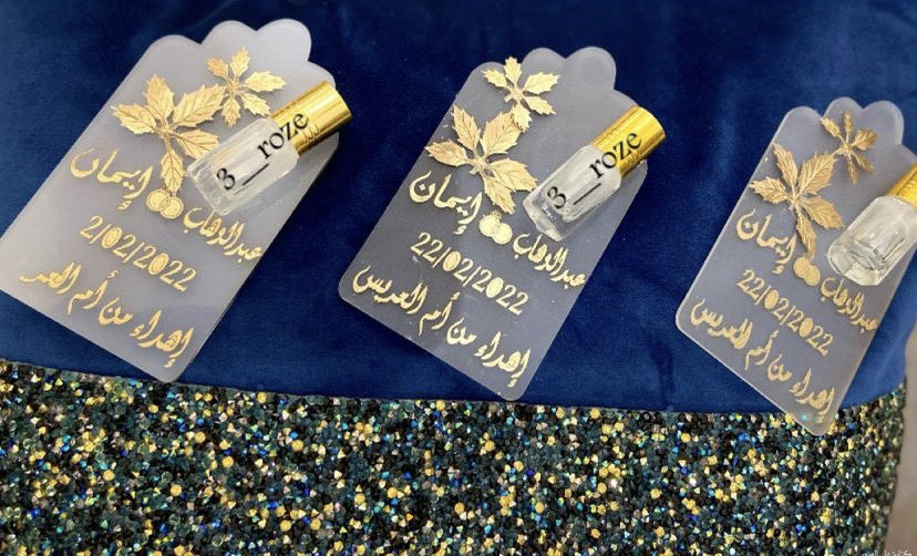 اكريلك ثلجي مع تولة الدرزن ١٢ حبة