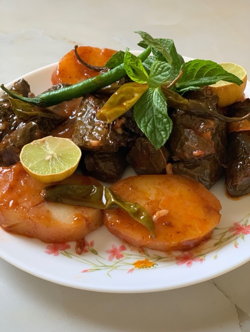ورق عنب سبايسي. وناطع