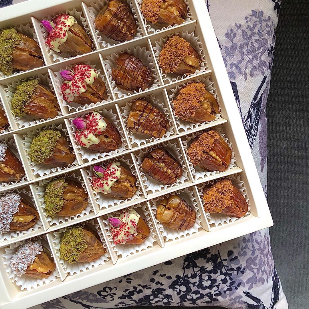 طلبية صديقتنا