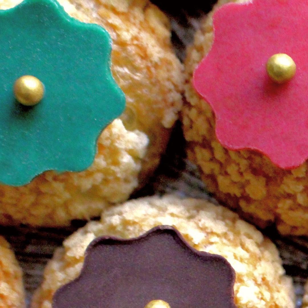 -
Crunchy
Soft
Creamy
It’s French.
