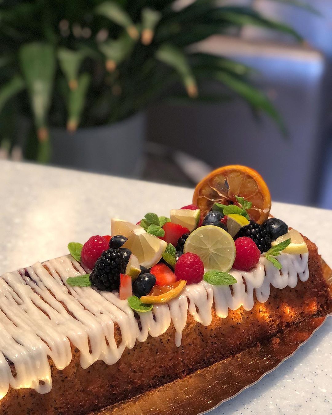 Delicious L E M O N Cake
للطلبات: عالخاص ..