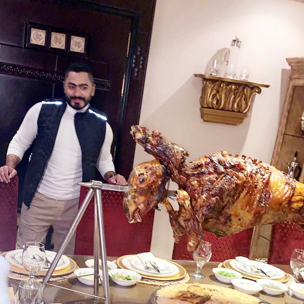 شرفنا اليوم فنان مصر المبدع تامر حسني •
•
•
•
•
• @tamerhosny •
•
• •
•
•
• #تصويري #foodie
#السعودية #الكويت #iphoneonly #travel #life #lol #kuwait #عمان #dubai #yummy #جدة #دبي #me #View #الامارات #love #beautiful #eat #style #healthyfood #fun #البحرين #girl #الرياض food #kuwait #bahrain