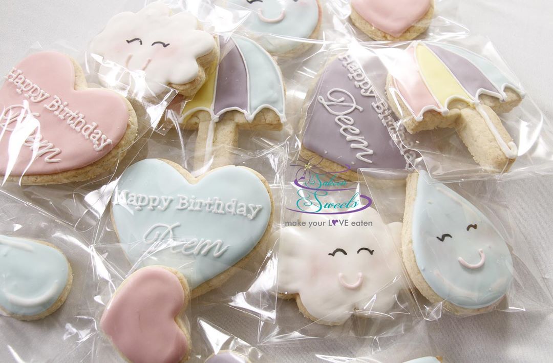 .
.
نستقبل طلباتكم عبر الواتس اب : 0546384300
.
.
.
Make your LOVE eaten
.
.#sweetmagazine
.
#sweets #sakoonsweets #saihat #dammam #qatif #jubail #khobar #saudi i #حلويات # حلى # كوكيز # بسكوت #كيك #الناس_الرايئة #الناس_الرايقة #لذيذ #كيكة #cake #satinice #gumpaste #sweet #cookies #yummy #sugar #FF .
.snapchat " sakoonsweets".