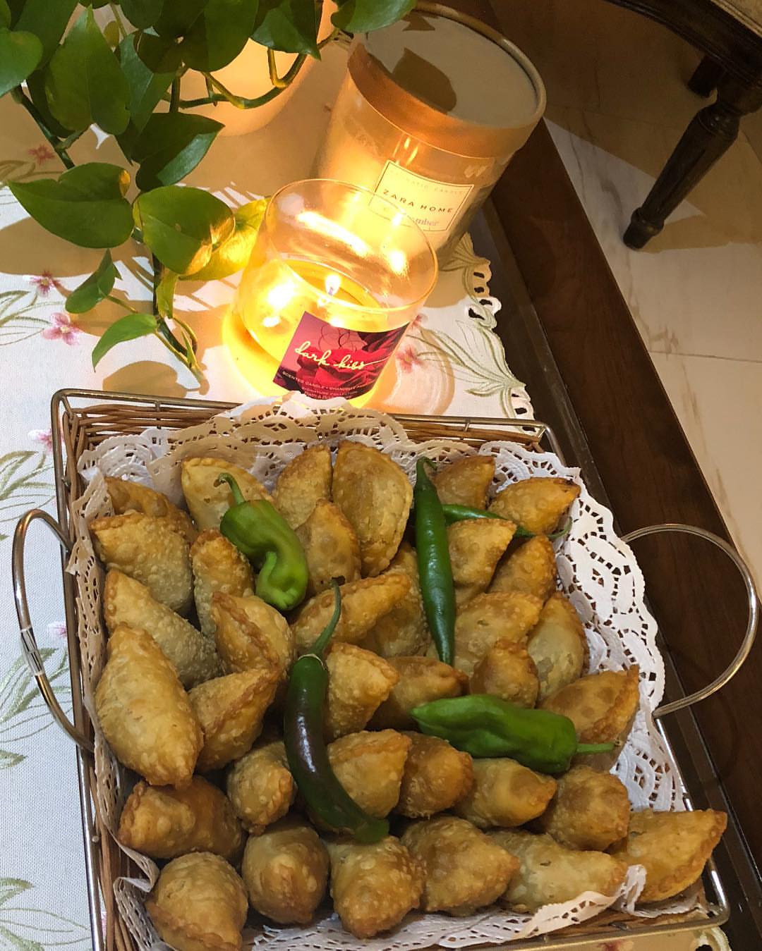 .
متوفر سمبوسه بف مقررمشه ( الطلب قبلها بيومين )
.