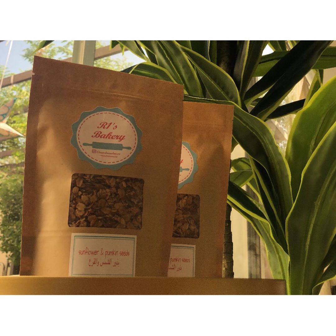 Granola sunflower and pumpkin seeds for order: 0556936266 #granola #saudiarabia قرنولا بذور الشمس و القرع للطلب: ٠٥٥٦٩٣٦٢٦٦
