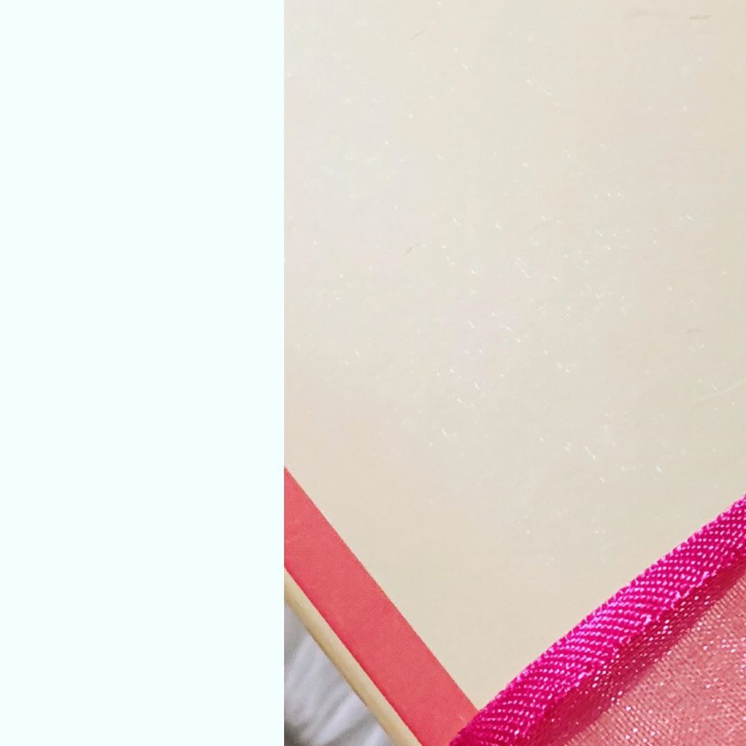 مستوعبين الحجم؟؟؟ والطعم لذييييييييذ إكيترا ميني تشد كيك لرؤية الصورة كاملة أدخلوا حسابنا @ponchik_cookies