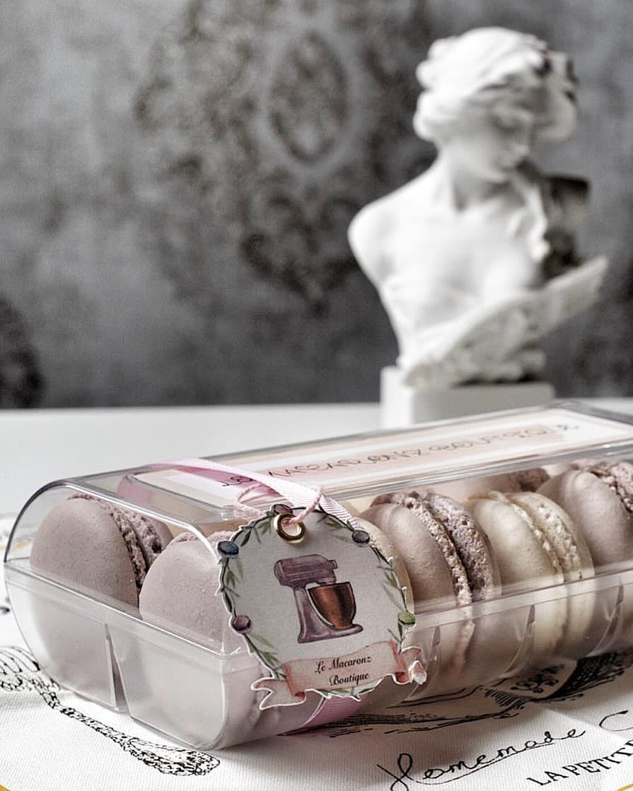 ❤ لي ماكرونز بوتيك في ضيافتكم ❤❤❤❤ صوركم الجميلة تُسعدنا ❤
#lemacaronzboutique#macaron#macarons#bakedwithlove#bakingday#macaronslover#macaronslady#saudiarabia#khobar#dammam#qatif
#ماكرون#تصوير#حلى#حلويات#ضيافه#استقبال#استقبال_ولادة#استقبالات#تقديمات#صواني#اعياد_ميلاد#تخرج#عيد_الاضحى#زواج#ملكه#الشرقية#الخبر#الدمام#القطيف