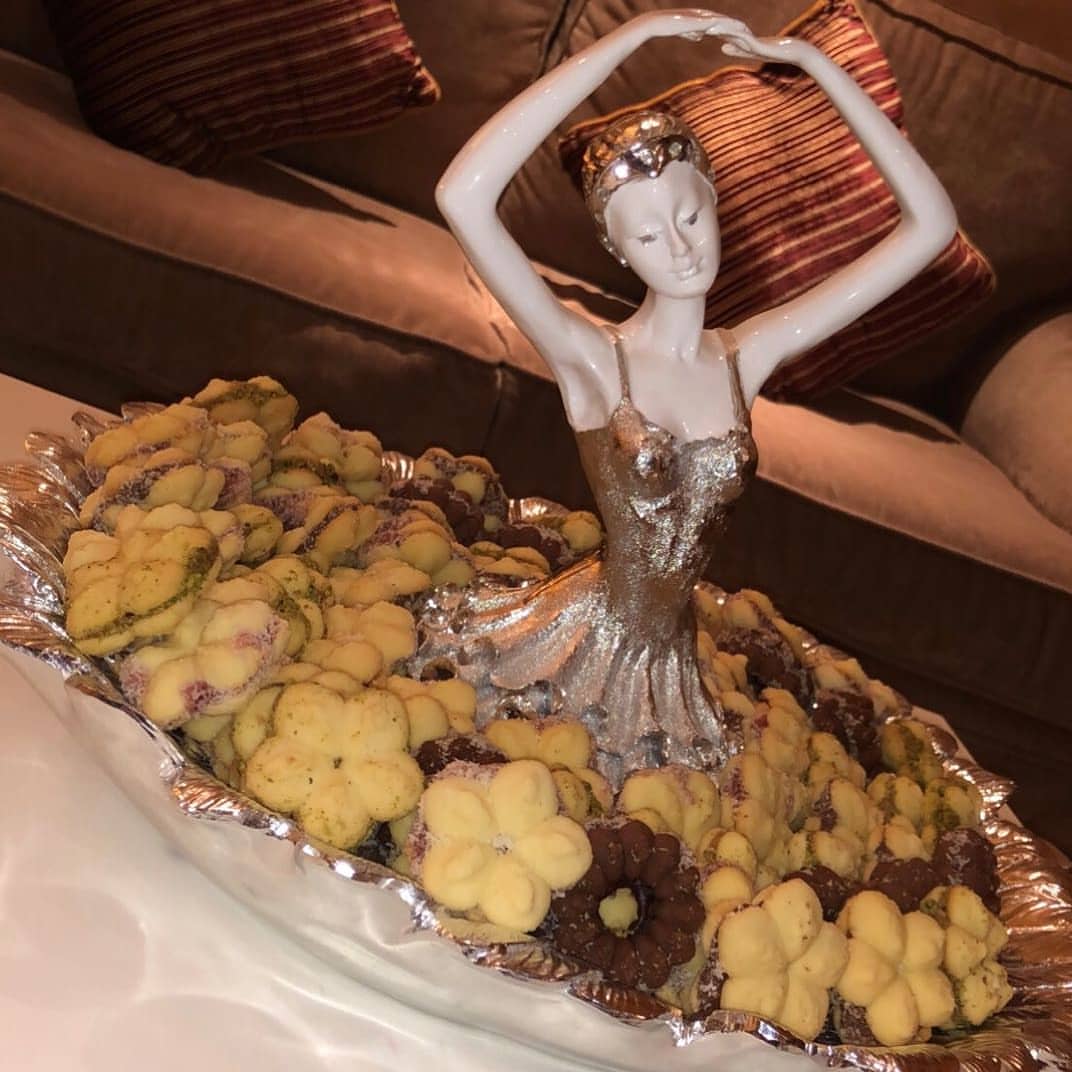 مساء الخير والرضا
:
:
:
:
متوفره بتيفوراتنا فريش للعيد في /
تست مي حي الصحافة @tasteme_11
و
الخليج ستور مخرج5 @alkhaleejstore