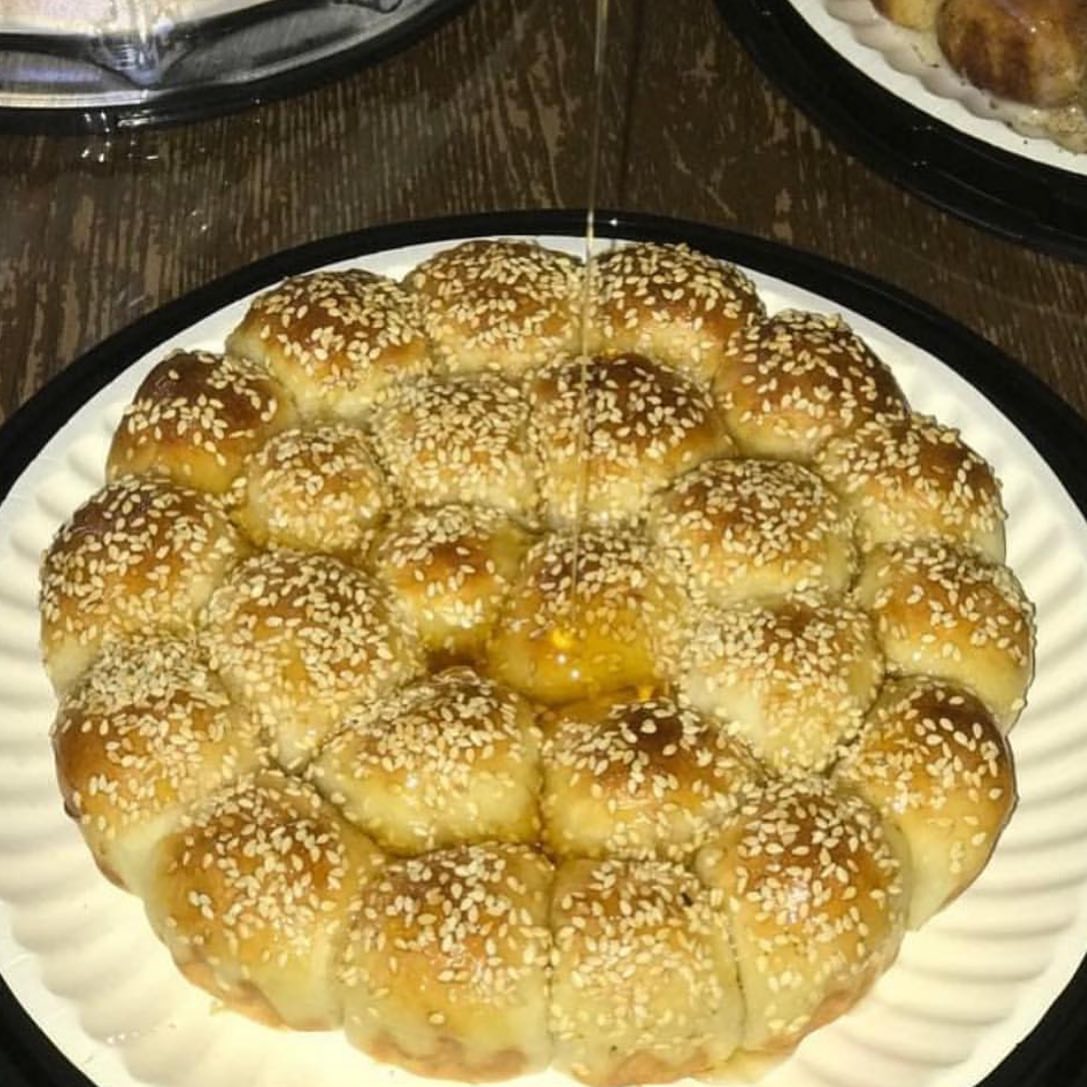 يسعد مساءكم ..
بعد غياب راح نرجع نستقبل طلباتكم على طبقنا الشهير أوزي الدجاج مع رز الخلطه لايفوتكم ..