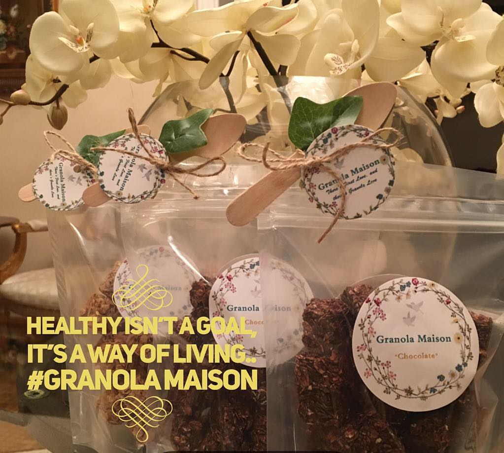 #organic #healthy #snack #granola #granolabowl #granolabites #healthyfood #healthylifestyle #healthybreakfast #yogalife #yoginilife #gymmotivation #jeddahgyms #jeddah #jeddah_food #jeddahfoodies #riyadh #riyadhfood #khobar #غرانولا_صحية #غرانولا_الشوفان #غرانولا_بار #غرانولا_جار #حياة_صحية #جيم #جدة #الرياض