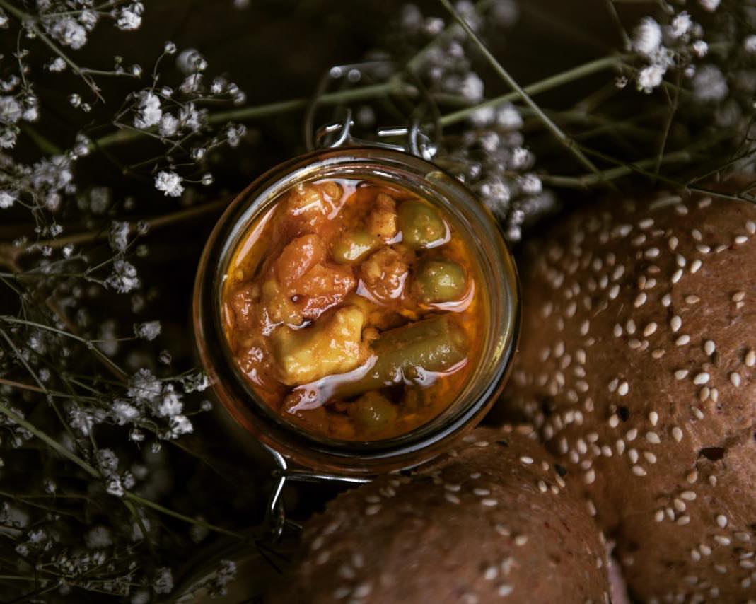 لبنة أشار جار و بهار جار و بهار منتجاتنا من اجبان و أعشاب طبيعية و عضوية. #اورجانيك #عضوية #مخلل #مخللات #دقوس #دقوس_حار #صلصة_بيتي #شطة #فلفل #جدة #طرشي #معبوج #بهار #خلطة_زيتون #خلطة_اجبان #تعتيمة #معابيج #جار_و_بهار #اكل #لذيذ #فطور #مخلل_فواكه #food #pickles #yummy #chesse من تصوير المبدعة @samiraalahdal شكرًا حبيبتي على الهدية الرائعة مثلك