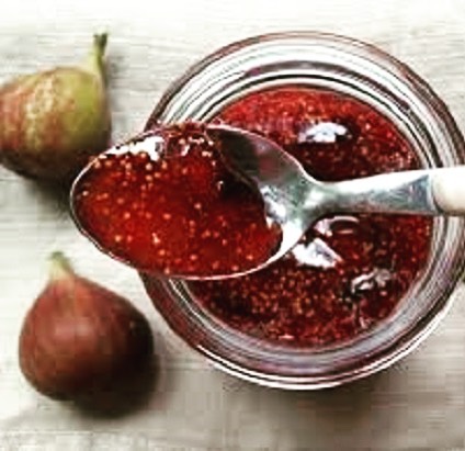 مربى التين جار و بهار منتجاتنا من اجبان و أعشاب طبيعية و عضوية. #اورجانيك #عضوية #مخلل #مخللات #دقوس #دقوس_حار #صلصة_بيتي #شطة #فلفل #جدة #طرشي #معبوج #بهار #خلطة_زيتون #خلطة_اجبان #تعتيمة #معابيج #جار_و_بهار #اكل #لذيذ #فطور #مخلل_فواكه #food #pickles #yummy #chesse