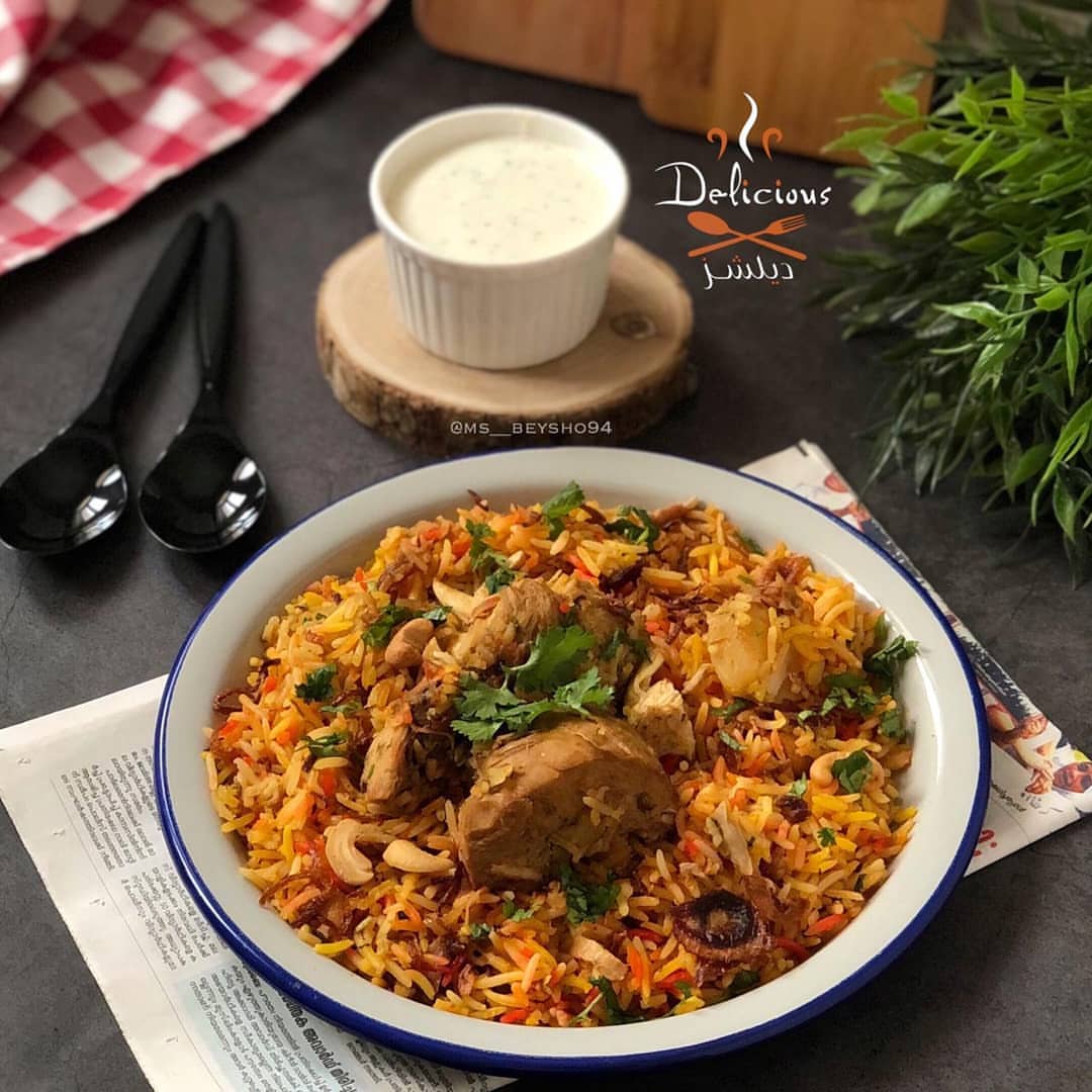 برياني الدجاج + سلطة اللبن من ديلشز
.
.
راح يكون متوفر بكرا والححز
عن طريق الواتس 0560545354 ☎️
.
.
#برياني
#سليق
#كرات_البطاطس
#delicious
#food
#saudiwomen
#saudifood