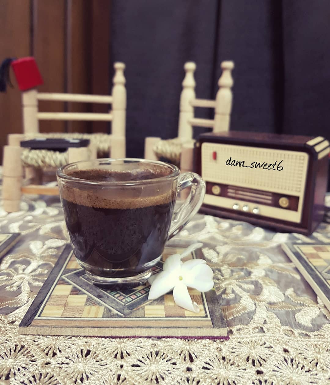 لعينيك قهوة الصباح وعبق الياسمين ❤
#dana_sweet6 #damascus #ياسمين_الشام