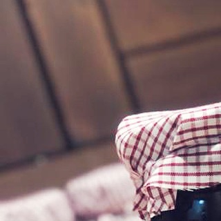 مربى التوت الشهية
مصنوعة من أجود المكونات
مثالية مع وجبات الإفطار والحلويات الصحية
.
مميزات المنتج:
خالي من الغلوتين✔️
نباتي صرف✔️
خالي من السكر✔️
خالي من الألبان✔️
خالي من الزيوت المهدرجة✔️
قيمة غذائية عالية للمنتجات✔️
مناسب لمرضى السكر و النباتييين ✔️
مناسب لمتبعي حمية الكيتو و اللو كارب✔️
.محلّى بستيفيا
.
للطلب: راسلونا على الواتساب:
0560308706 .
تذوقوها و أخبرونا بمدى رضاكم عن التجربة