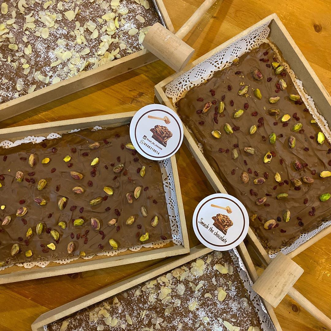 .
.
.
Customer orders *Pistachio with Dried pomegranate
* almonds and coconut
.
.
طلبات الزبائن
*فستق مع رمان مجفف
*لوز و نارجين