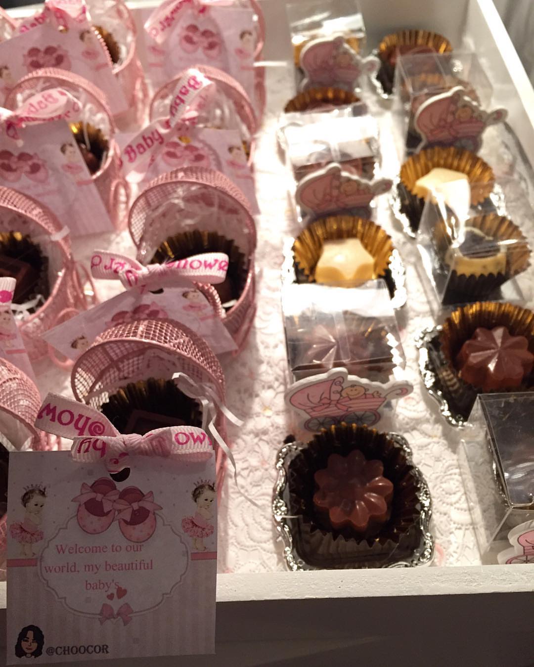 .
.
.#choocor #chocolate #chocolates #chocolatecake #شوكلاته #شوكلاته_مميزة #شوكلاتات #شوكلاتة❤️ #شوكلاته_محشيه #شوكلاتة_مواليد