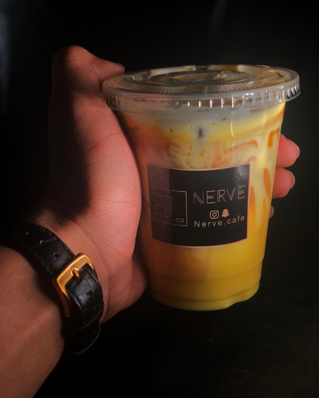 Saffron iced latté
.
.
.
.
.
.
.
.
.
.
.
.
.
#coffee #IV #icedrink #colddrink #colddrinks #lemon #mint #powerdrink #pwordrinks #blackcoffee #foodtruck #foodtrucks #nutell #chocolate #truck #cafe #nerve #riyadh #riyadhtrucks #riyadhfoodtrucks #الرياض #فودترك #فودترك_الرياض #فودتركس #ميني_بانكيك #زعفران #saffronlatte #saffronlattè #latte #saffronicedlatte