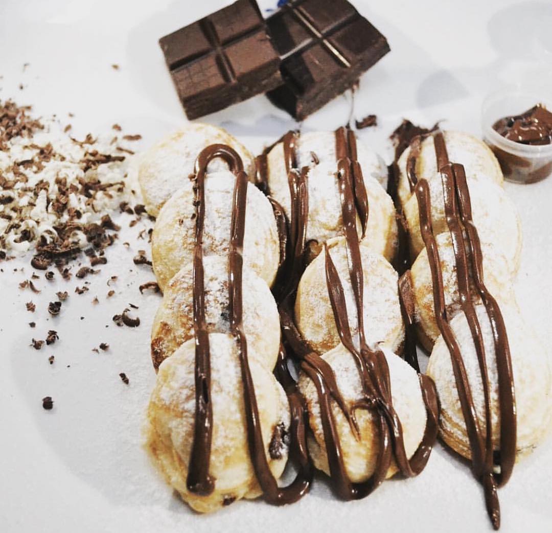 We also got a special recipe for our mini pancakes #موشي #تشيز_كيك_ياباني #لوتس #كلاسك #نوتيلا ##japanese #حلا #براونيز #بانكيك #كوكيز #بسبوسه #بسبوسه_ماما #jeddahfoodfestival #مهرجان_جدة_للمأكولات #mochi #موشي