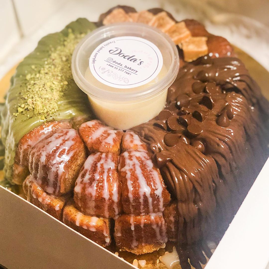 Monkey bread medium size 4 flavour #monkeybread #yummy #food #order #nutella #pistachio #toffee #cheese #cinamon #today #everyday #خلية_نحل #خلية #قرفة #سينابون #نوتيلا #نكهات #طعم #يمي #روعة #لذيذ #طلبات #رمضان #٢٠٢٠