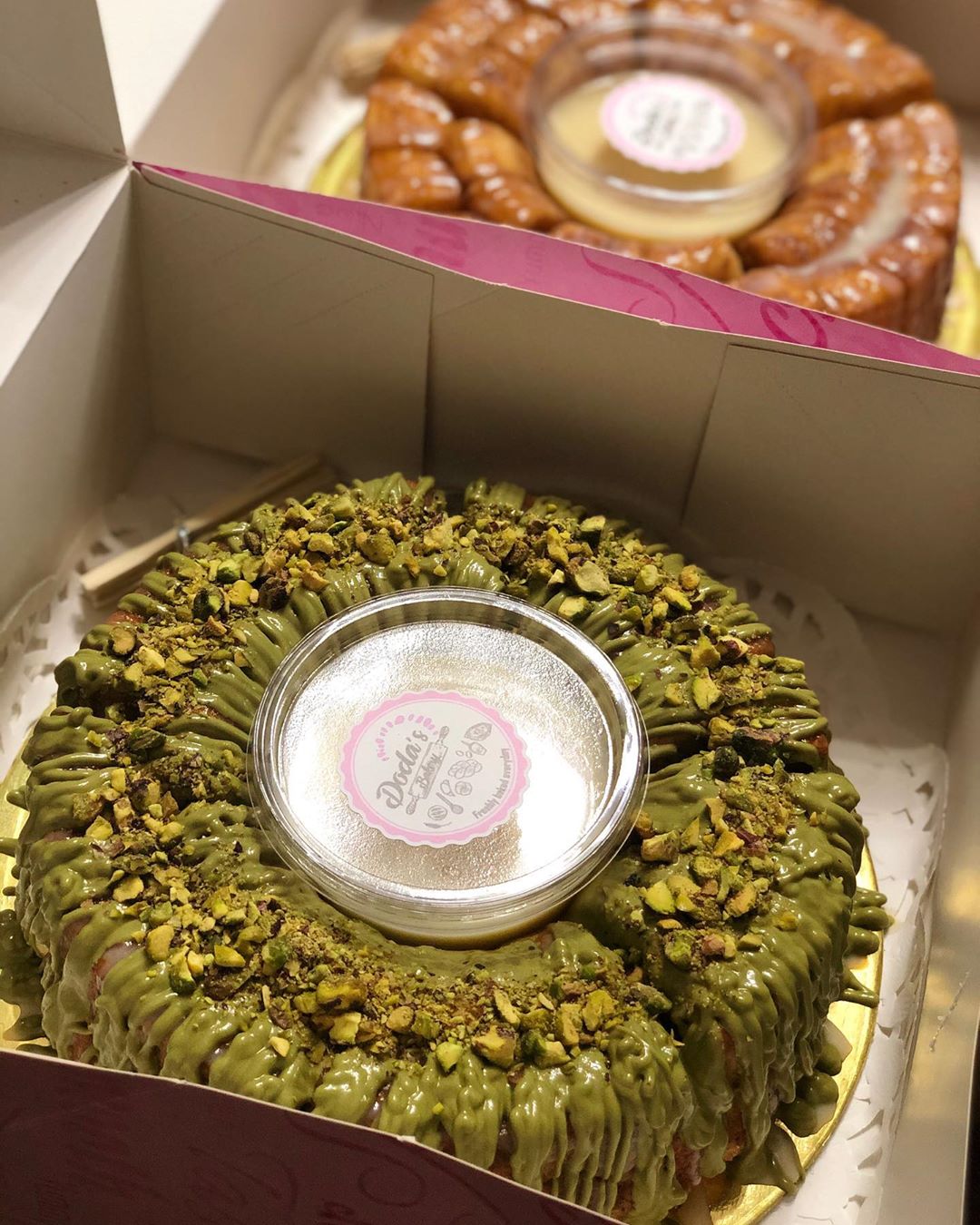 Pistachio lovers fresh every day for orders WhatsApp:0553777681 #مونكي_بريد #monkeybread #monkeybread #foodphotography #food #تصوير #تصويري #دعم #لايك #صور #اكل #لذيذ #مناسبات #حفلات #خلية_نحل #خلية_النحل
#حلى #روعة #نوتيلا #عجين #معجنات #فطاير #حلو #جدة #لوتس #بستاشيو #فستق #يمي #شتاء #للطلب