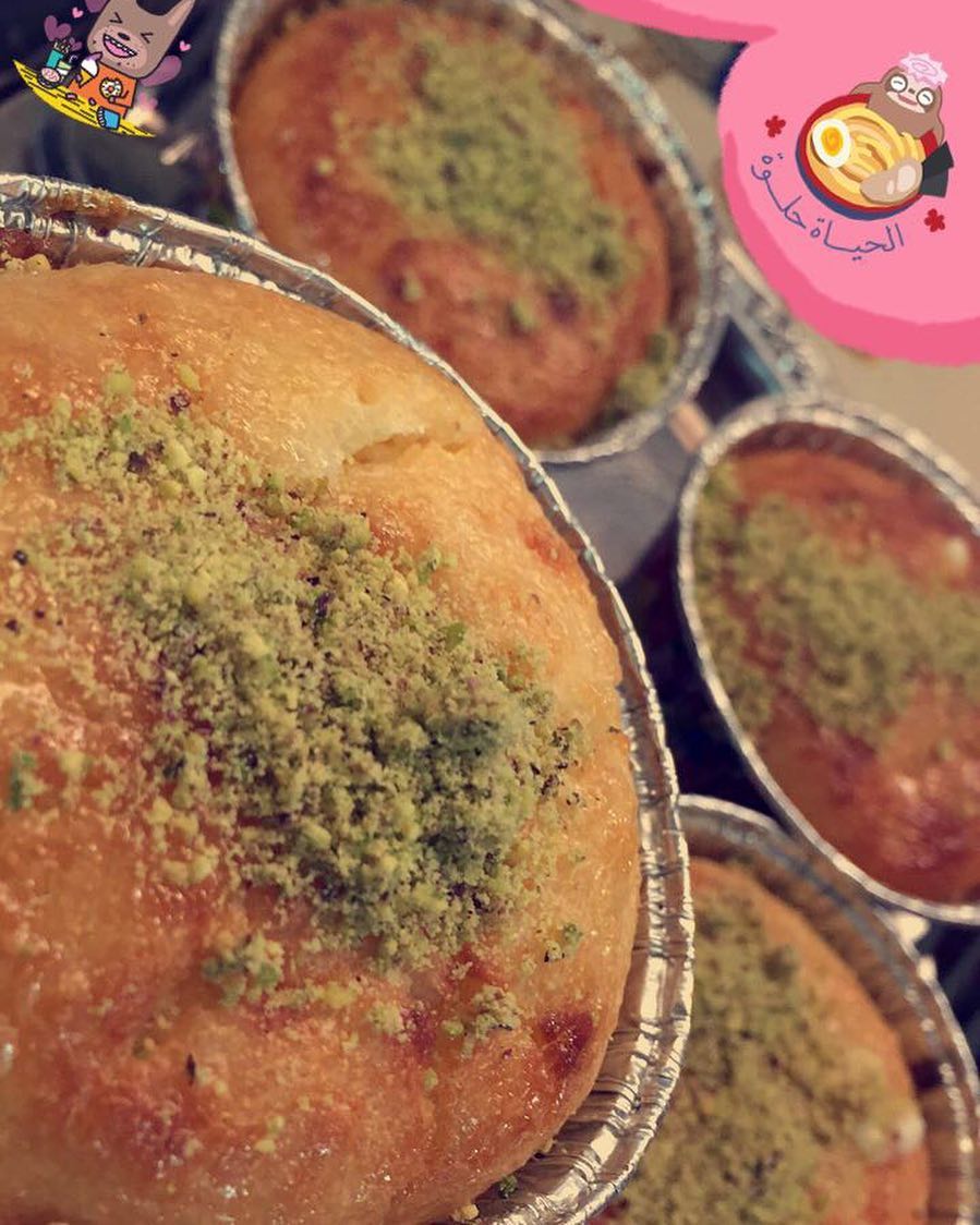 ميني بسبوسة
السعر: 4 ريال للحبة .