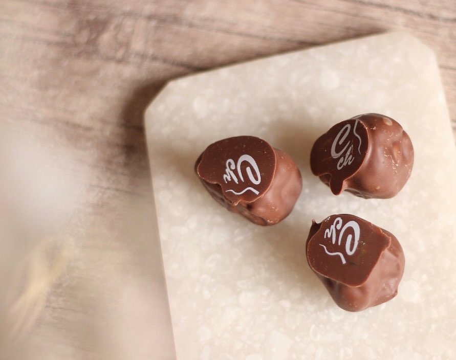 -
تمر بالحلقوم - Turkish delight Date