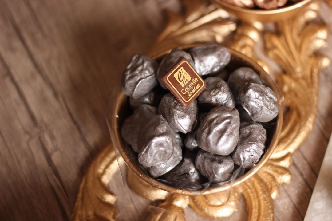 -
تمر تشيز جوز الهند - Coconut cheese Date