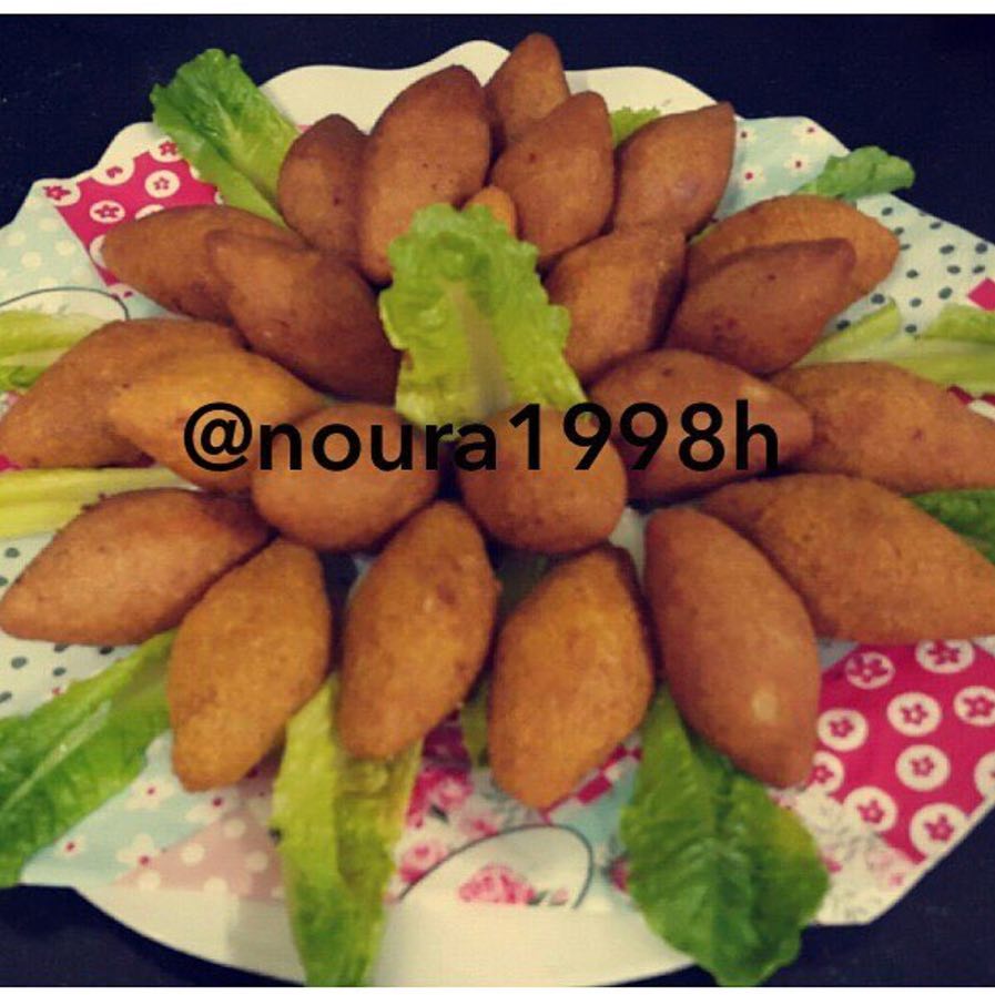 حشوة الكبيبه جاهزه ليوم الخميس
#كبيبة_حايل #ورق_عنب #شعبيات#حلويات#محاشي#فطاير#معجنات#بوفيهات_الرياض #بوفيهات_عائليه #شعبيه#ام_نوره