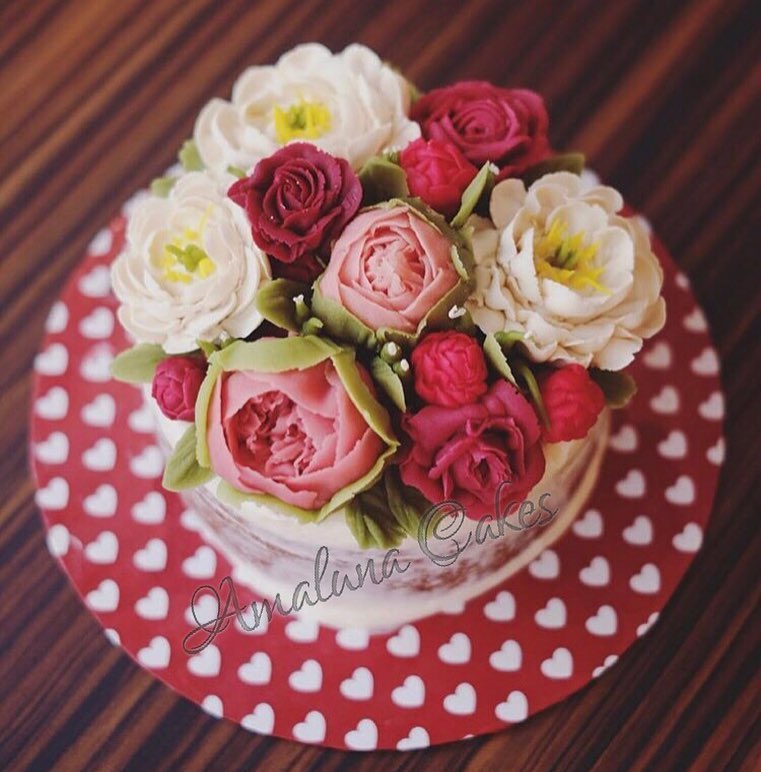 Roses, peonies and more ✨ Made with ALL natural bean paste! Learned this technique by the amazing @mitosweets . So happy with the final look of my cake ☺️Thanks Mito for the photo!' #beanpaste #beanpasteflower #flowers #flowercake #cake #cakeart #cakestagram #cakedecorating #naturalingredients #roses #fromscratch #riyadh #jeddah #dubai #riyadhfood #jeddahfood