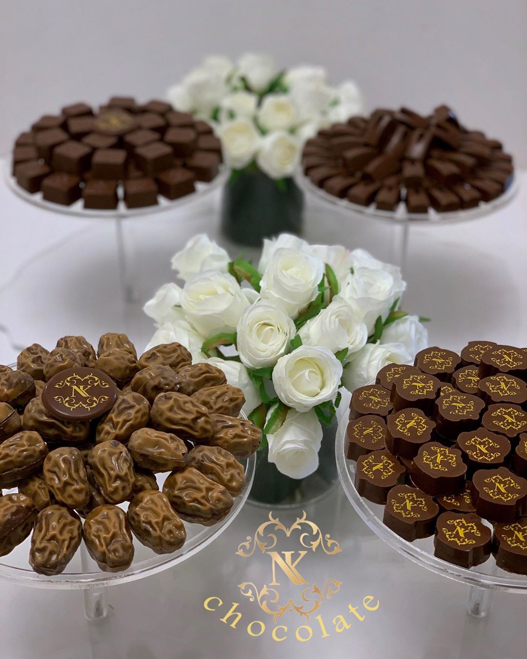 ألف مبرووك للفائزين تم توصيل الهدايا لهم ،، وعليهم بالعافيه ♥️وأشكر كل من شارك وارسل كلمات ودعوات جميله وترقبوا لمفاجآت أخرى بإذن الله وبالتوفيق للجميع