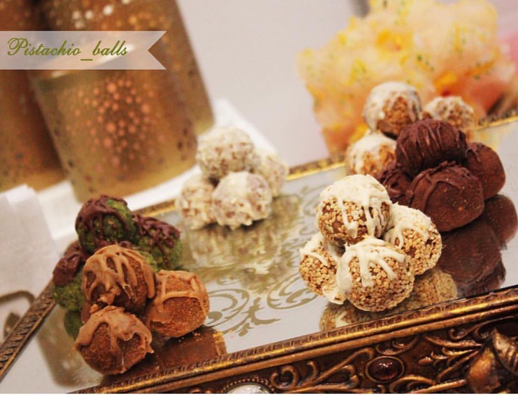#هش #طري #لذيذ #بستاشيو #حلى #قهوه #رؤى_الصبان #افنان #يزيد_الراجحي #الرياض #اسر_منتجة #معارض #معرض #تخرج #كيك #حفلة #هدية #صياني #حب #ايفينت #فعاليات #صينيه