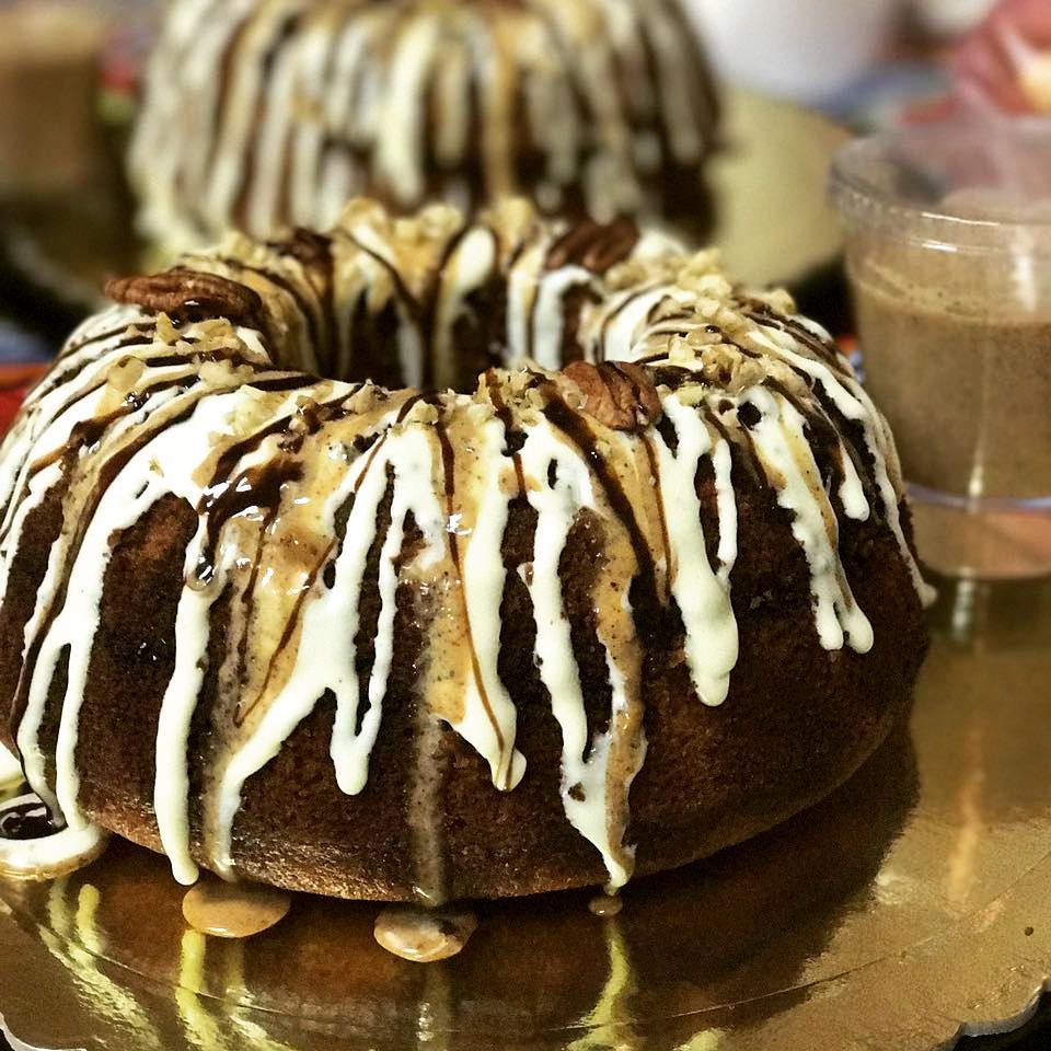 كيكة السينابون اللذيذة للاستفسار والتواصل واتس اب على الرقم 0548314303
#كيك #الاحساء #تقديمات#حلويات#سينابون#ضيافة