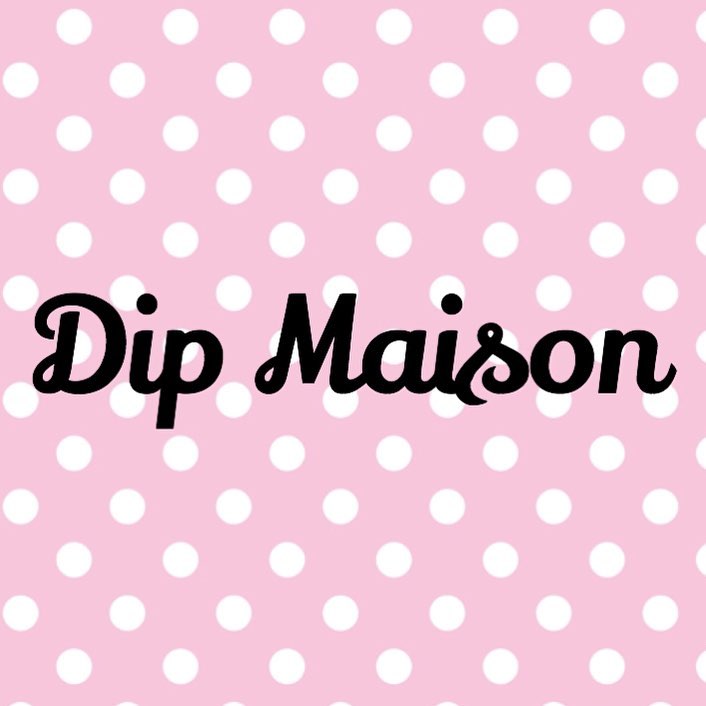 Welcome to Dip Maison
Home made dips for chips and crackers
Stay tuned to see our delicious menu
#riyadh #riyadh_food #riyadhlife #riyadhguide #food #snacks #chips #crackers #dip #dipping