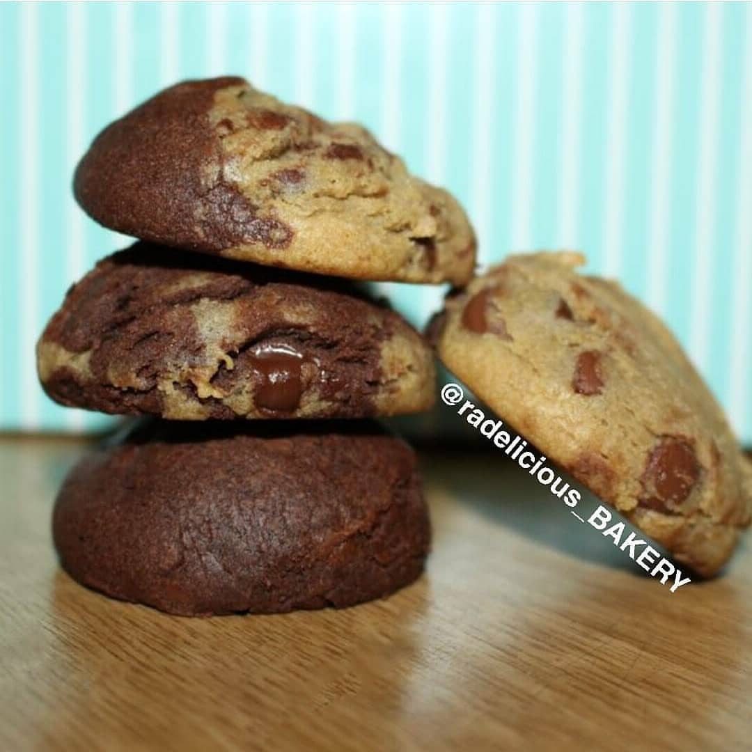 Cookies!!
#cookies #cookiesart ##jeddah_food #jeddah_cafe #jeddah_city #chocolate #yummy_cookies #delicious #delight #deliciousfood #cookiesfordays #cookiesforbreakfast #cookiesforyou