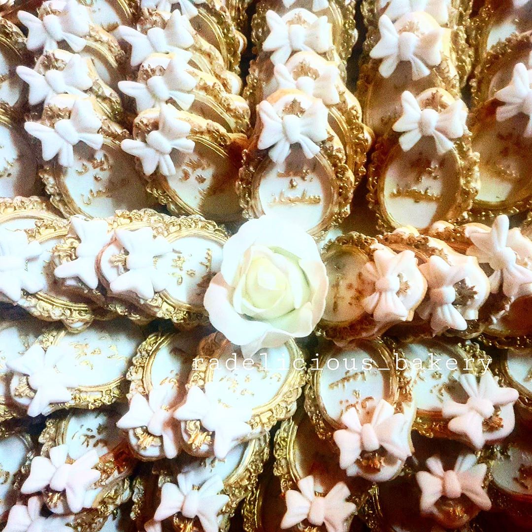 مبروك للعروسين