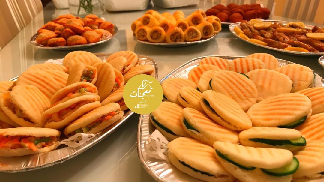 سندويشتات الشوايه .
.
#رمزيات #رمزياتي #تصميمي #تصويري #الناس_الرايئة #غرد_بصورة #الناس_الرايئه #المصورون_العرب #عرب_فوتو #جده #جدة #jeddah #طباخات_جده #مطاعم_جده #تاجرات_جدة #طاهيات_جدة #جامعة_الملك_عبدالعزيز #أسر_منتجه