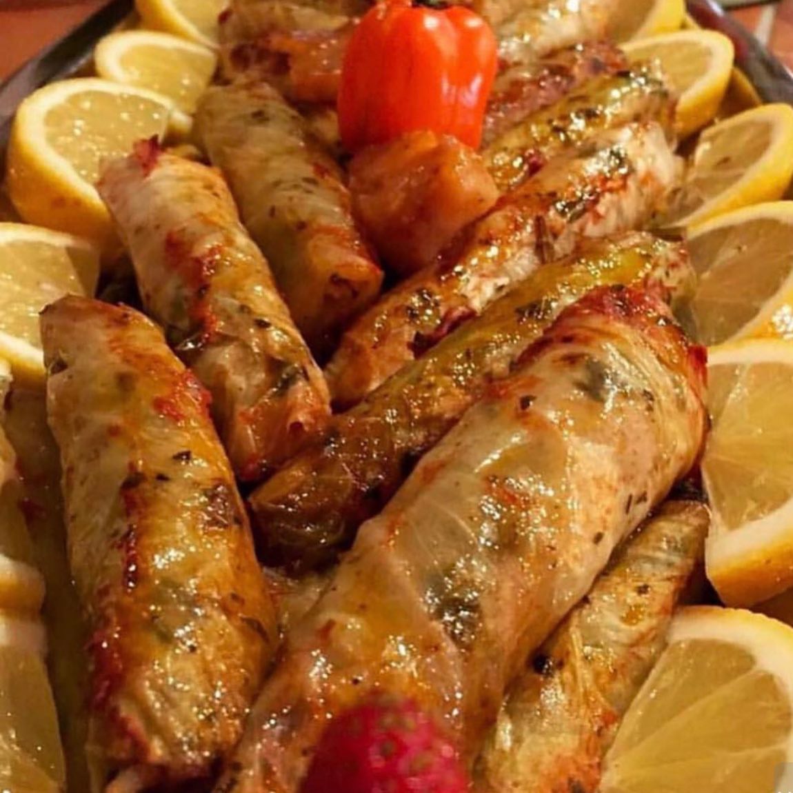 متوفر ملفوف