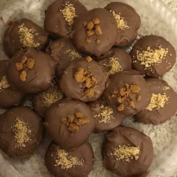 جديدنا
كرات الشعيرية بالنوتيلا والجالكسي
#حلويات_قهوة #شاليهات_الرياض #جمعة_اهل #جمعة_بنات #أسر_منتجه #الرياض #استراحات #حلويات