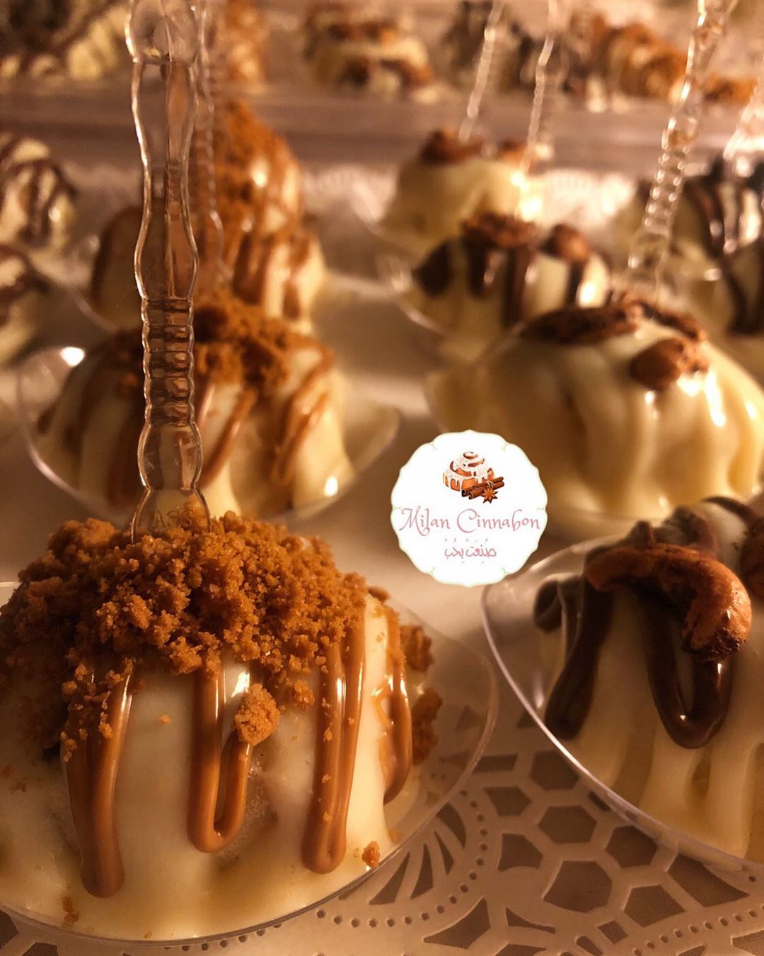 ميلان سينابون ، سينابون رولز✨
للطلب WhatsApp 0548174055 .
. .
.
#ميلان_سينابون#سينابون
#دونات_شوكولاته #دونات_محشية #دونات_سكر #ميلان_سينابون#سينابون_قرفه#سينابون_مكسرات#سينابون_لوتس#سينابون_نوتيلا#سينابون_شوكولاته#سينابون_توزيعات_افراح #سينابون_ميني#دونات_ميني #ميني_سينابون_توزيعات #توزيعات_ميني_سينابون #توزيعات_زواج#سينابون#توزيعات_تخرج#كرات_لوتس#حلى_لوتس#لوتس#تسليم_فوري_مكه#تسليم_فوري#سينابون#سينامون#دونات_ورديه#دونات_كيوت#دونات