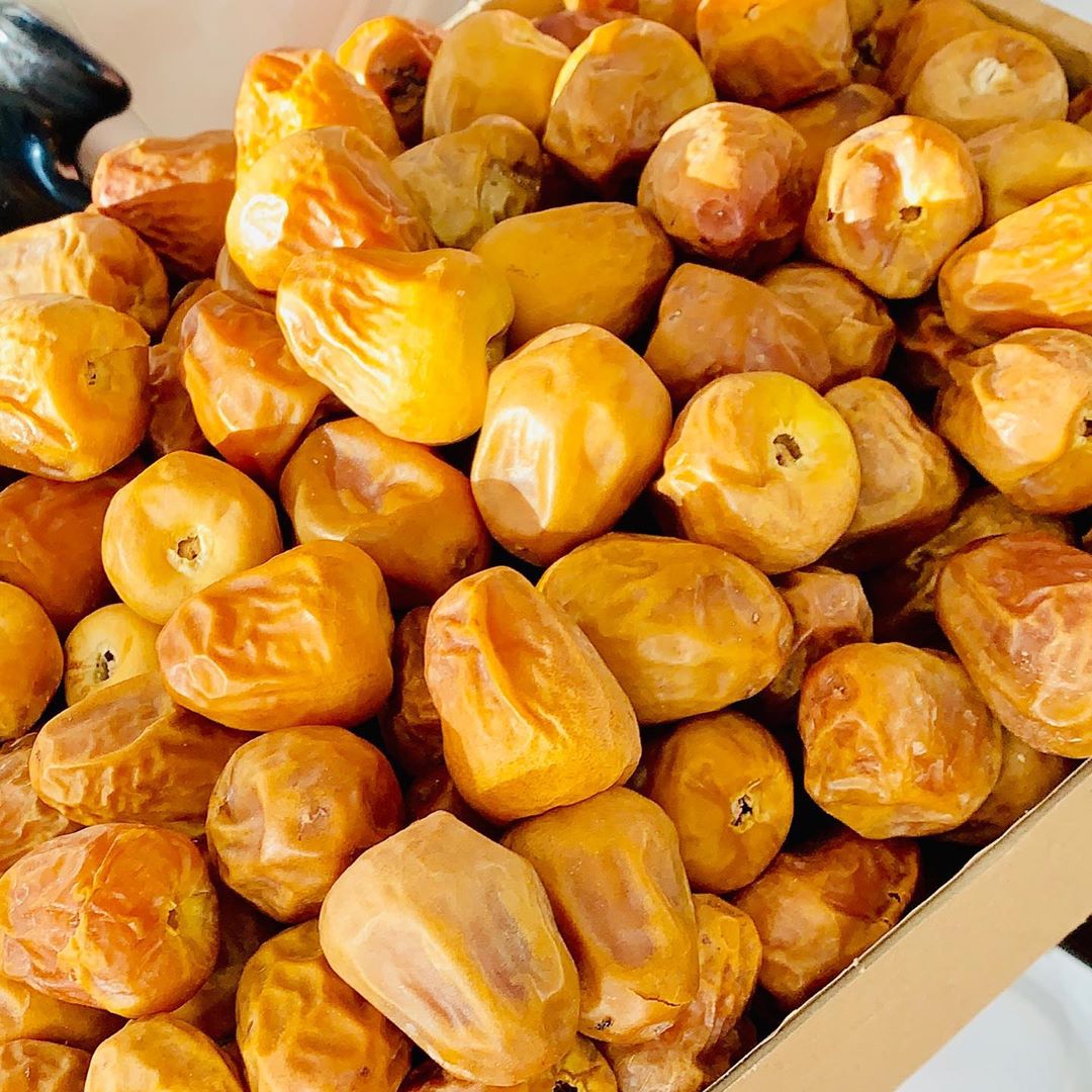حجم التمرة .. يفرق كثير
#jana_dates