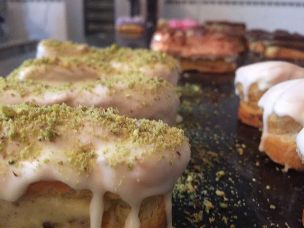 اكلير فستق
#اكلير #فستق #إكلير_فستق #eclair #pistachio #pistachioeclair #eclairs #pateachoux #choux