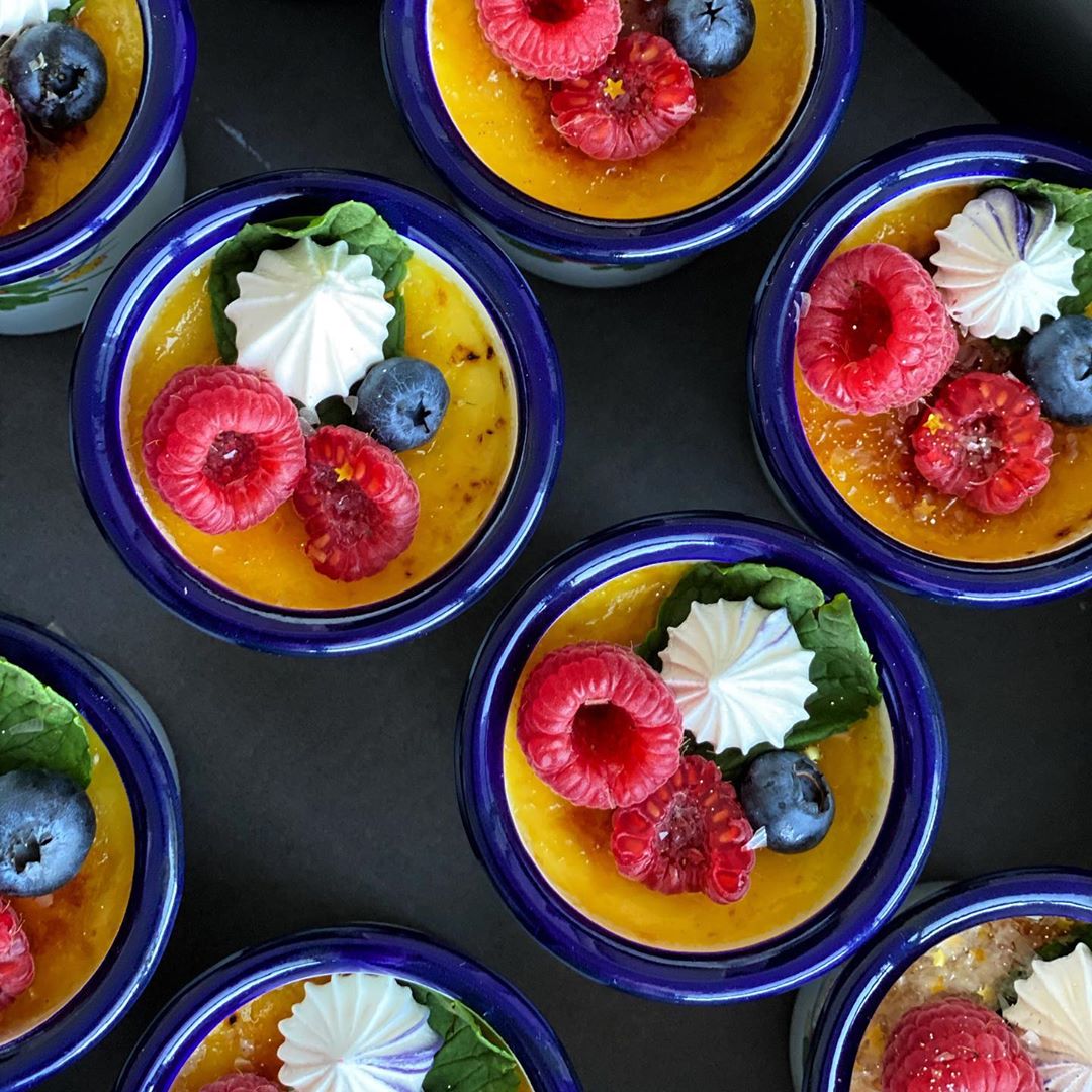.
جديدنا Crème Brule
.
نستقبل طلباتكم عليه لبكره عن طريق الواتس اب حياكم الله