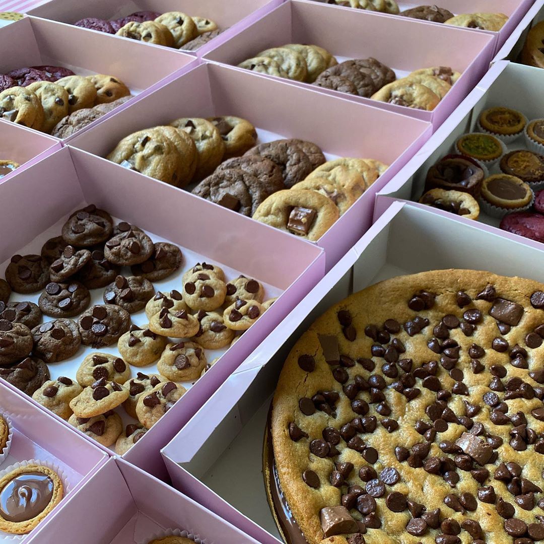 ..
كُل اللي يحب يحجز لـ بكرا ، يتواصل معانا عالواتساب ..
0567788665
#cookies