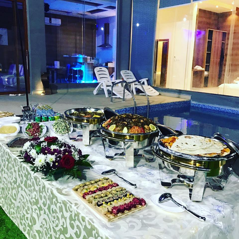من طلبيات الامس بتصوير احدى عميلاتي الجميلات ،،، عليهم بالعافية⚘