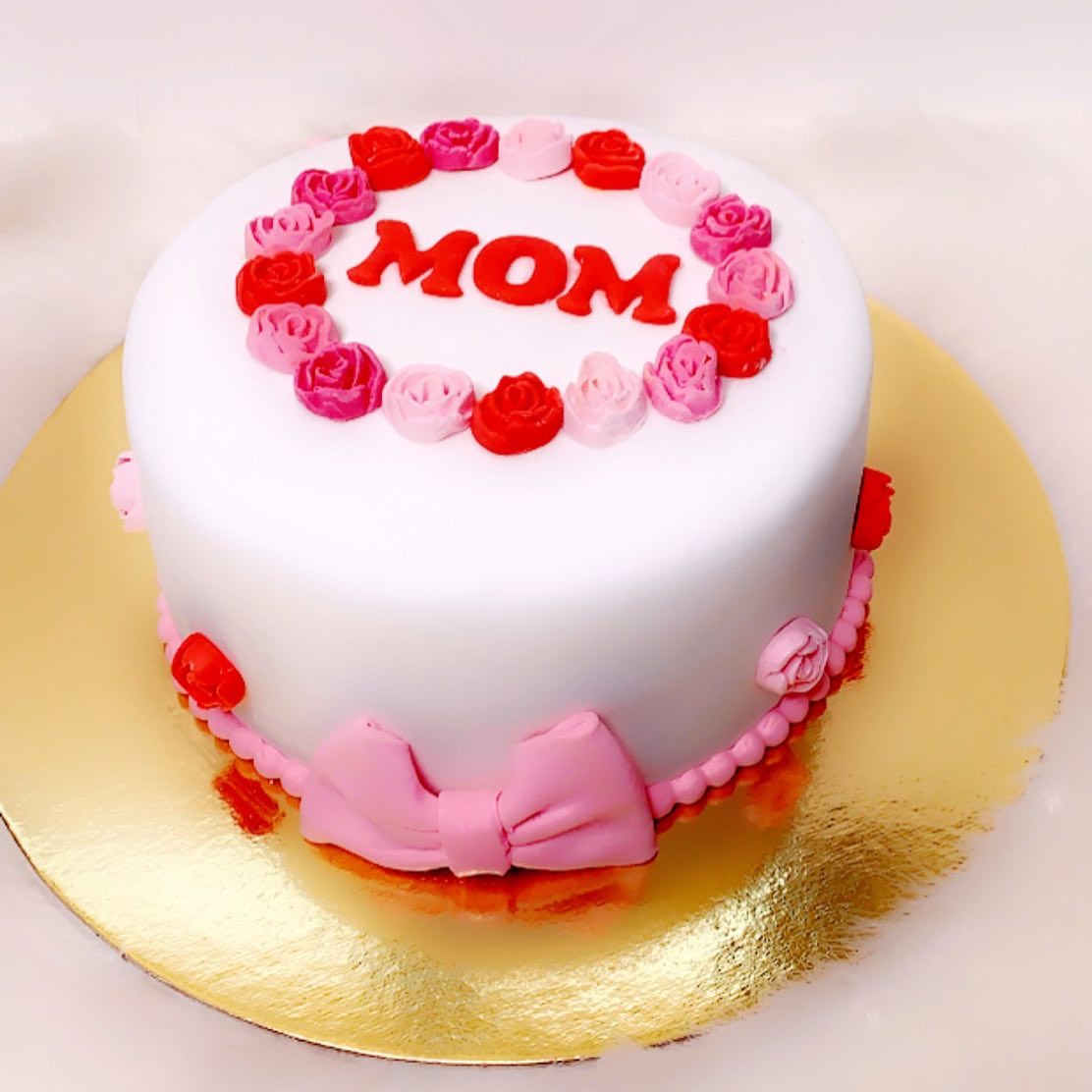 #loveu #love#ganash #birthdaycake #كيكة_ملكة #كيكة_توديع_عزوبية#بارتي#عيد_ميلاد #تاجرات_جدة#كيكات_جده #جاناش#حفلات_تخرج_زواج_اعراس_تنسيقي_حفلات_عروسه_فرح_ملكه_غمره_سابع_مواليد_زفات كيك_جده#عيد_الام #ميني_ماوس #حفلتي#جده_غير #بينك #حفلات_جدة #كيكات_جده #ميني_كيك#mothersday