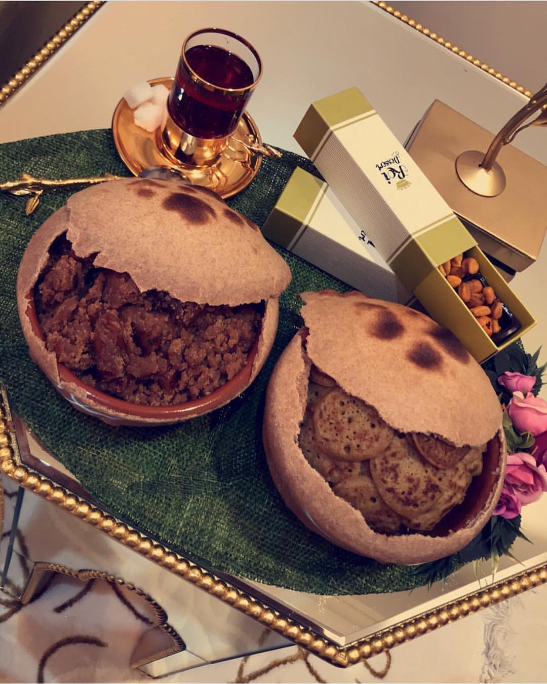 تقديم زبونتي ماشاء الله عليها بالعافيه #كريب #كريب #كريب #فخار #فخاريات #خبز #مصابيب #صبيب #مصابيب_بالعسل #صبيب_بالعسل #قشد #قشده #أكلات_شعبية #اكلات_الشتاء #عرض #عروض #حلى #حلا #قهوه #قهوة #شتاء #شتا
