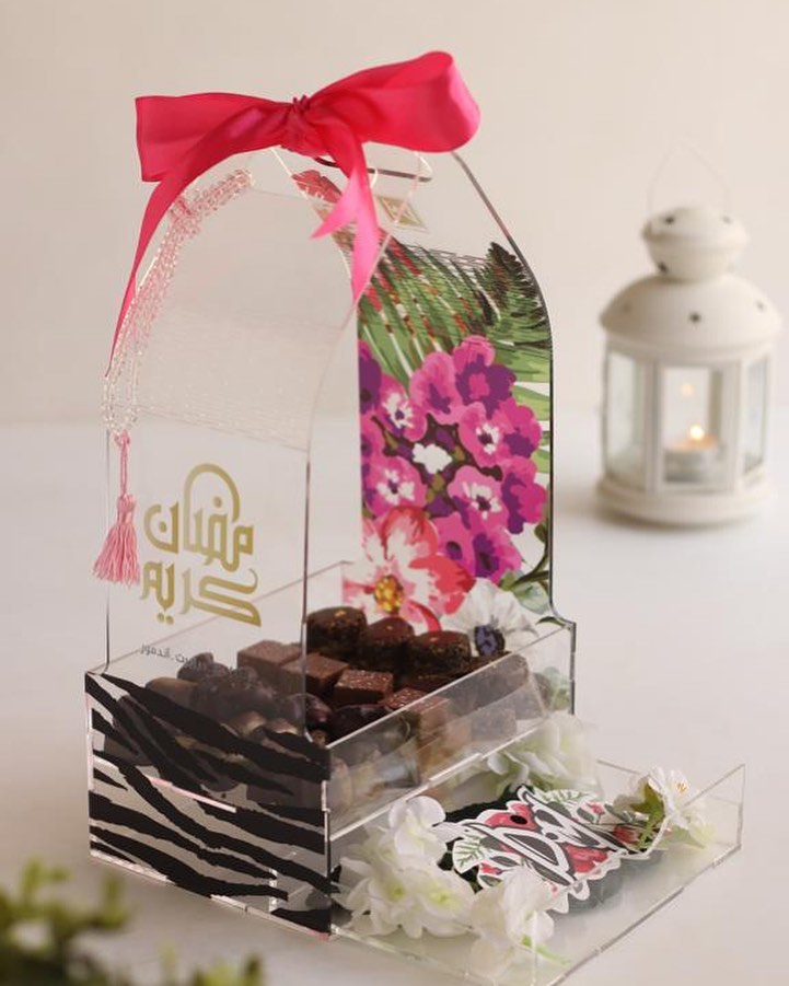 رمضان كريم خلك بالبيت واحنا نوصلها❤️